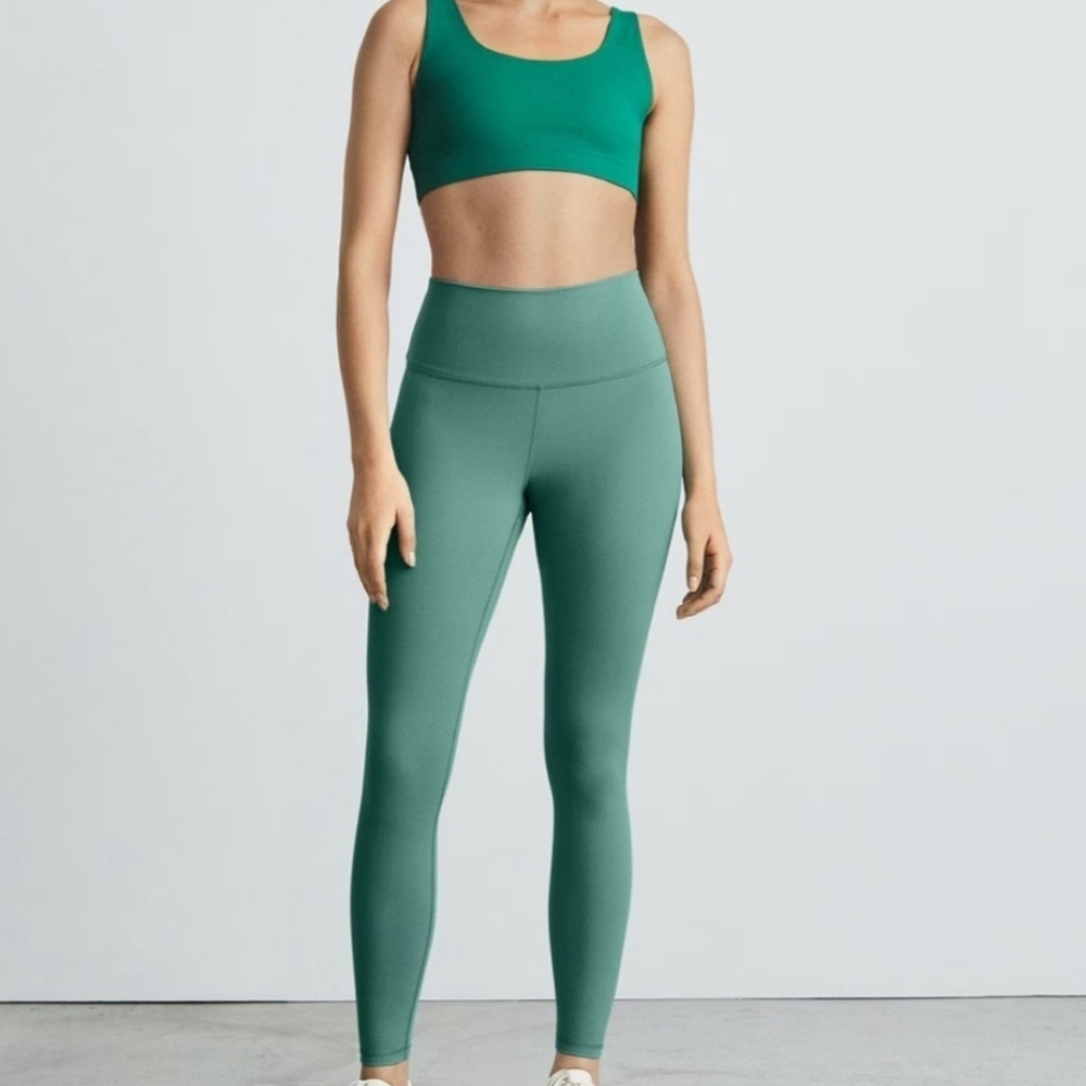 Everlane Performance 24/7 Legging in Dark Mint